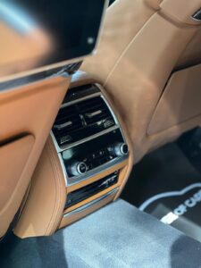 WhatsApp Image 2025-11-18 at 14.57.39 (2)